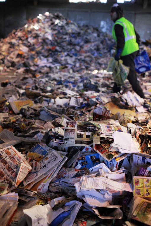 those who work the dirt. photo: matthias g. bernold